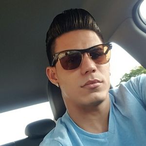 Meet your Posher, Juan